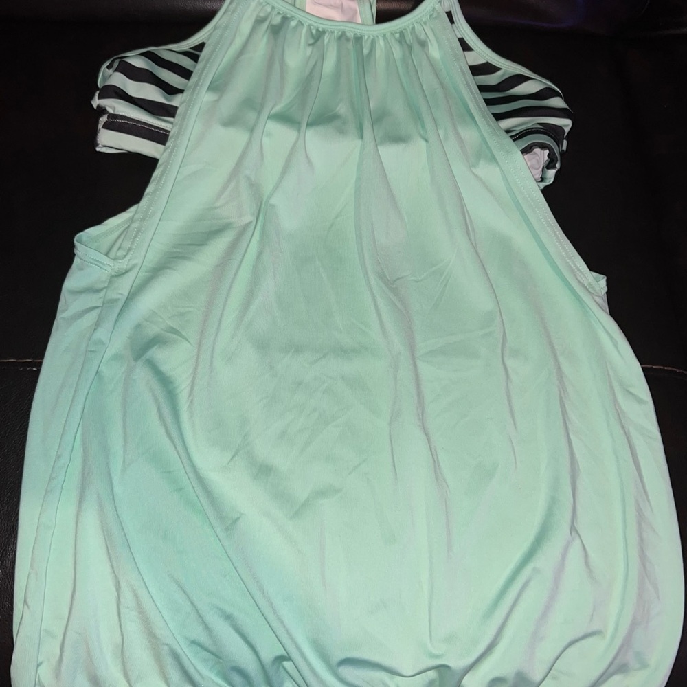 Mint Green Women's Tank Top Size Large
